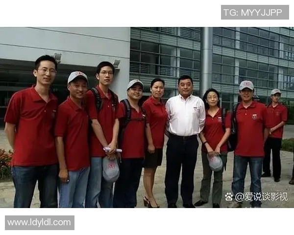 专访滑板达人周敏探索她成功背后的秘诀与心路历程