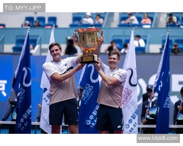 南京网球队在全国网球状态排行榜中荣登第十名展现出强劲实力与潜力