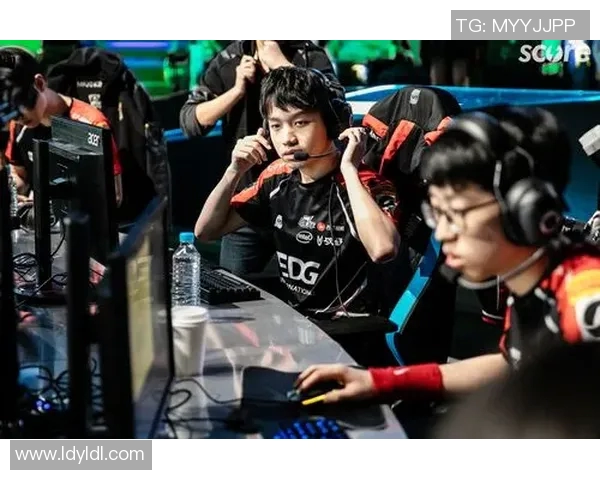 CSGO战术解析：EDG战队如何运用转换体系提升比赛胜率